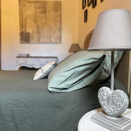 Апартаменты Chambre Familiale Avec Terrasse Aux Portes Du Verdon Триганс Экстерьер фото